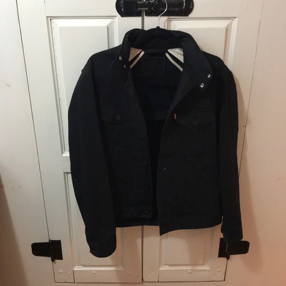 levi's commuter pro trucker jacket